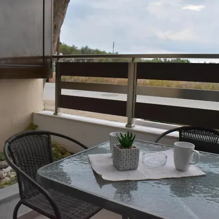 Apartment Kalimera *
